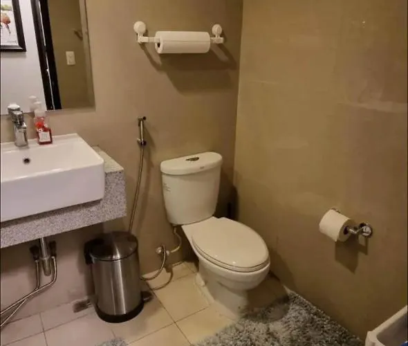 Residential By The Bay Appartamento Manila